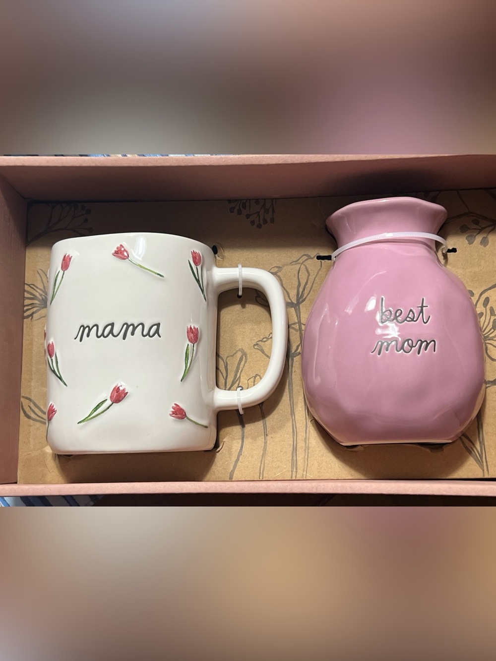 Rae Dunn Ceramic Mug & Vase "Best Mom" gift set - NEW